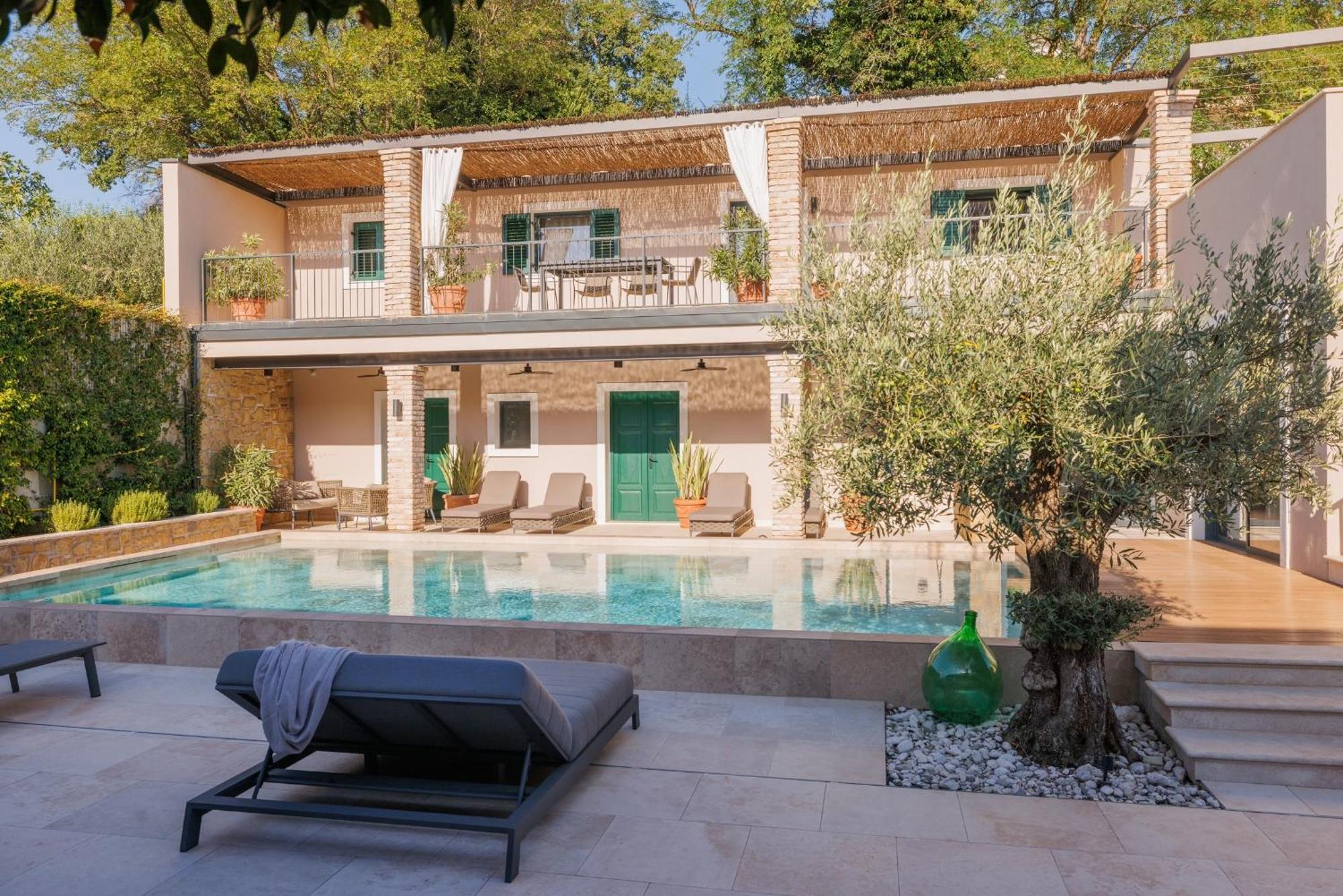 Vila Robida Rooms & Spa Crni Kal Exterior photo